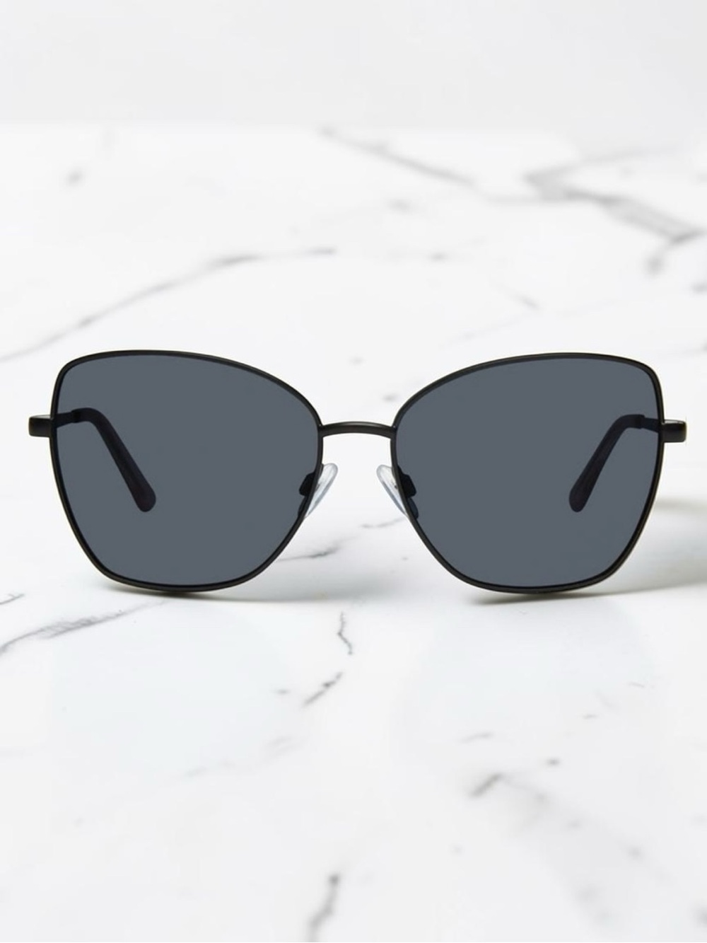 Kurt Geiger NWT Black Frame Cat Eye Sunglasses with Dark Gray Lenses & Case